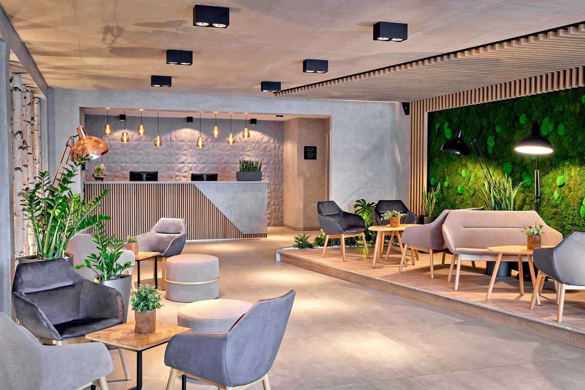 ever optimized.grün kaprun hotel lobby © foto michael huber